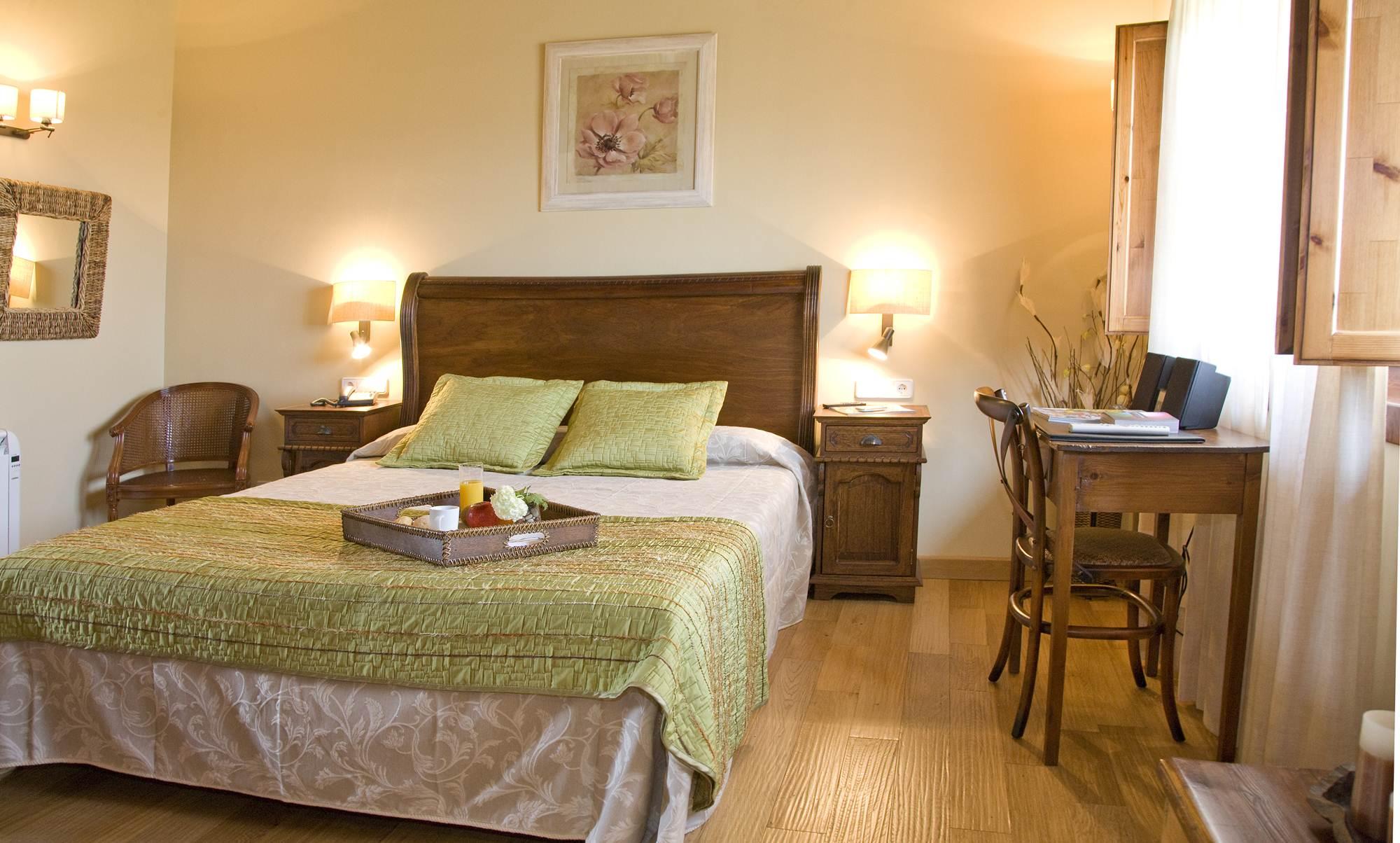 Hotel Restaurante El Ventos Sant Felíu de Pallarols Zimmer foto