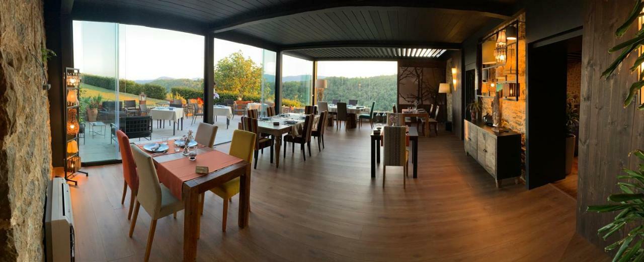 Hotel Restaurante El Ventos Sant Felíu de Pallarols Exterior foto